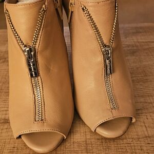 New! Gianni Bini Cadince Pink Marble Bootie Heel